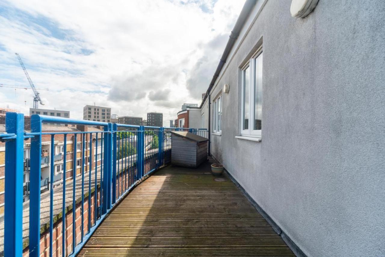 Lovely Penthouse Near Canary Wharf Londres Exterior foto