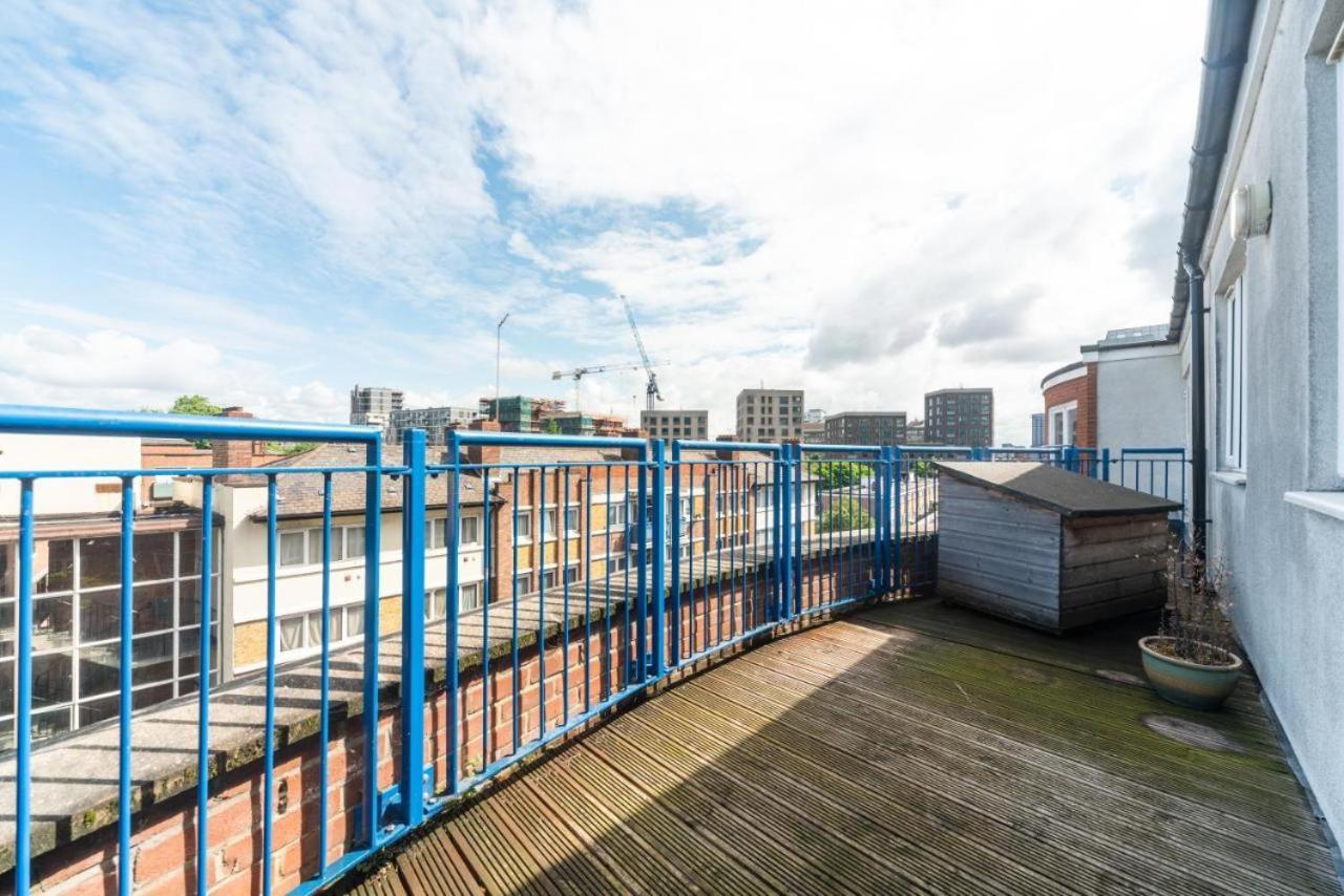 Lovely Penthouse Near Canary Wharf Londres Exterior foto